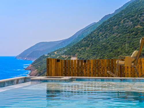  gece  -  Kasım
  | Kaş Yeniköy’de Deniz Manzaralı, Jakuzili Balayı ve Aile Villası – 4 Kişilik Tatil İçin İdeal Seçim
